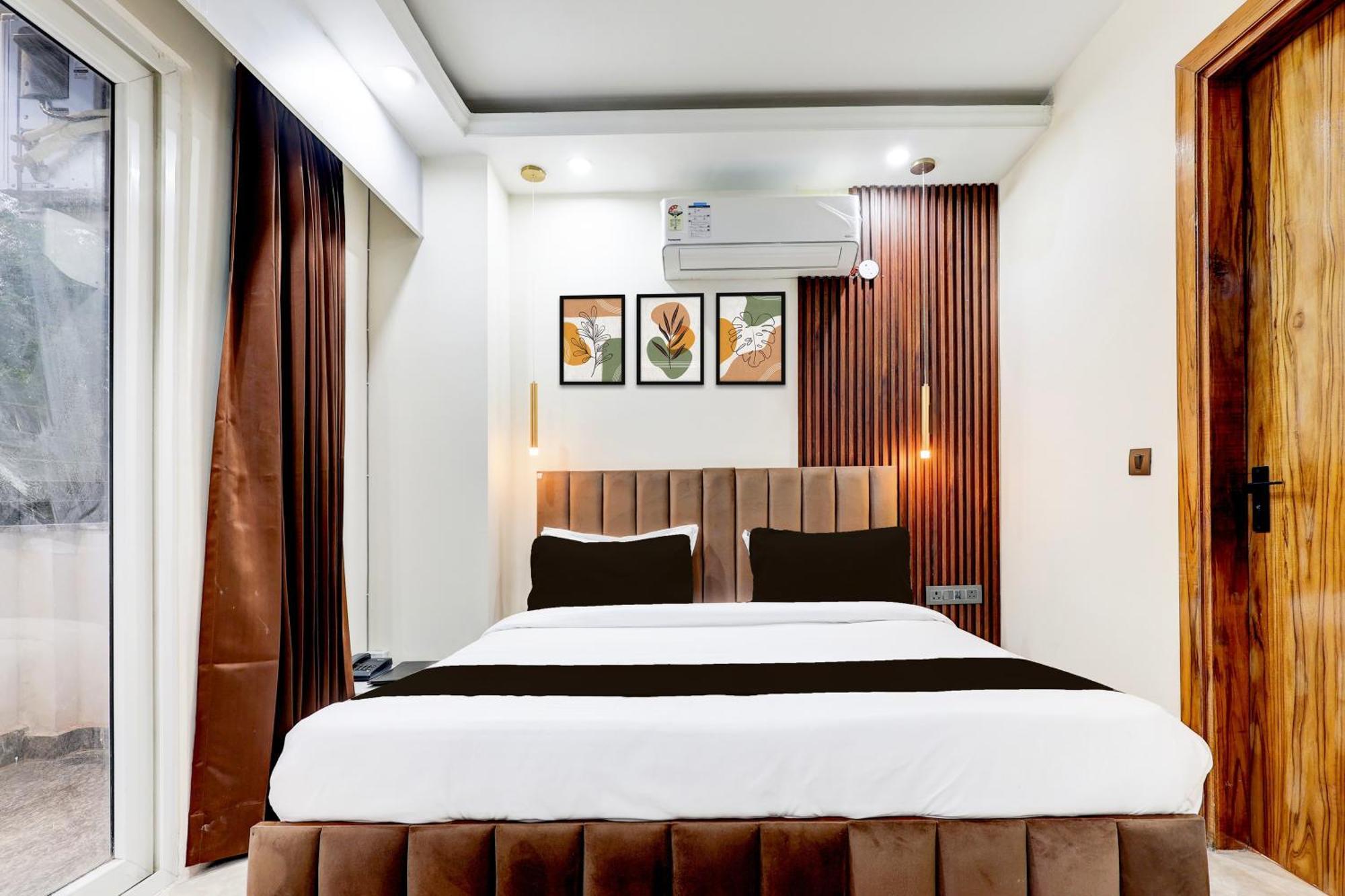 Super Hotel O Sector 43 คูร์เคาน์ ภายนอก รูปภาพ